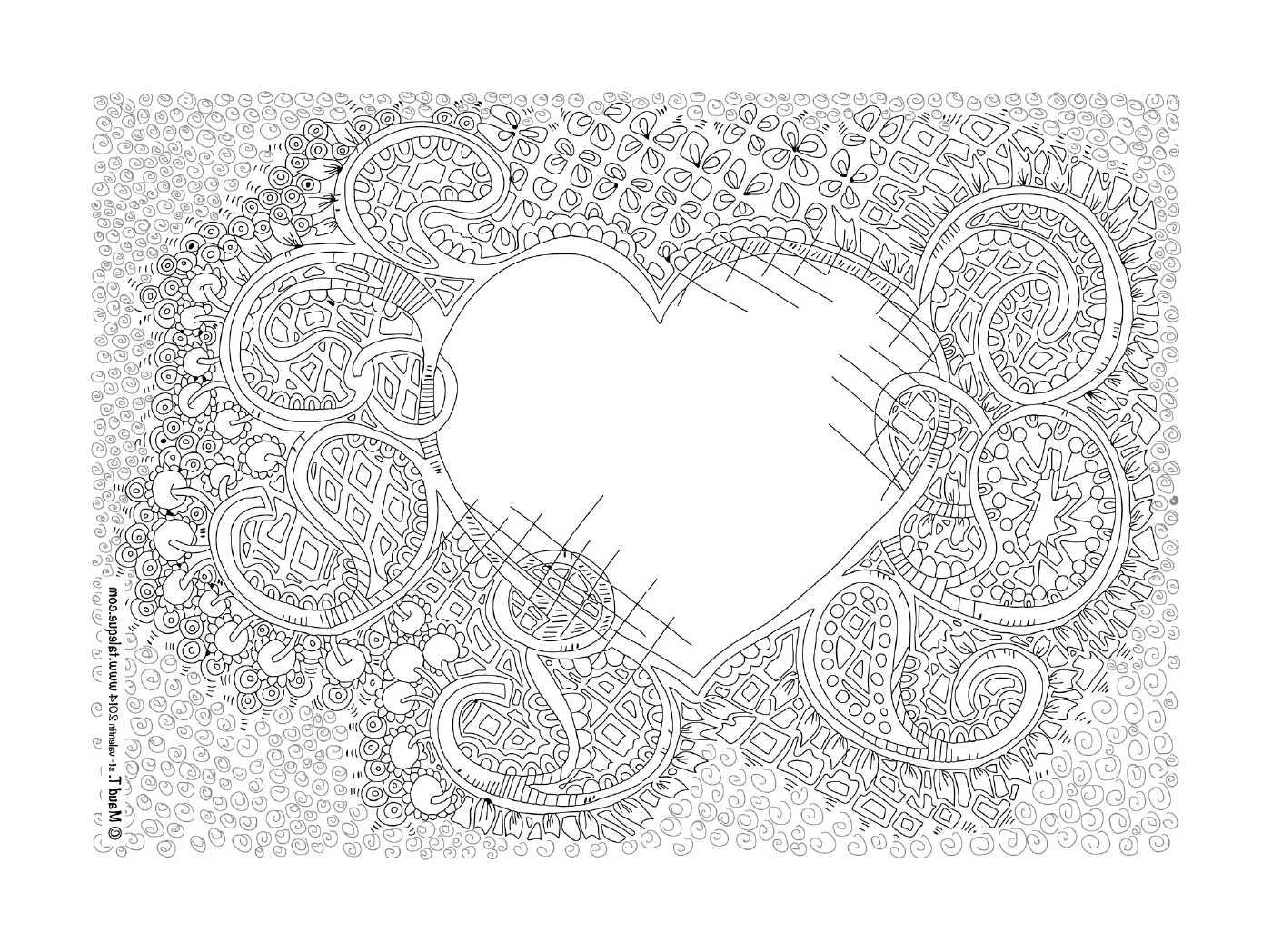  Um coração em forma de mandala com um motivo floral 