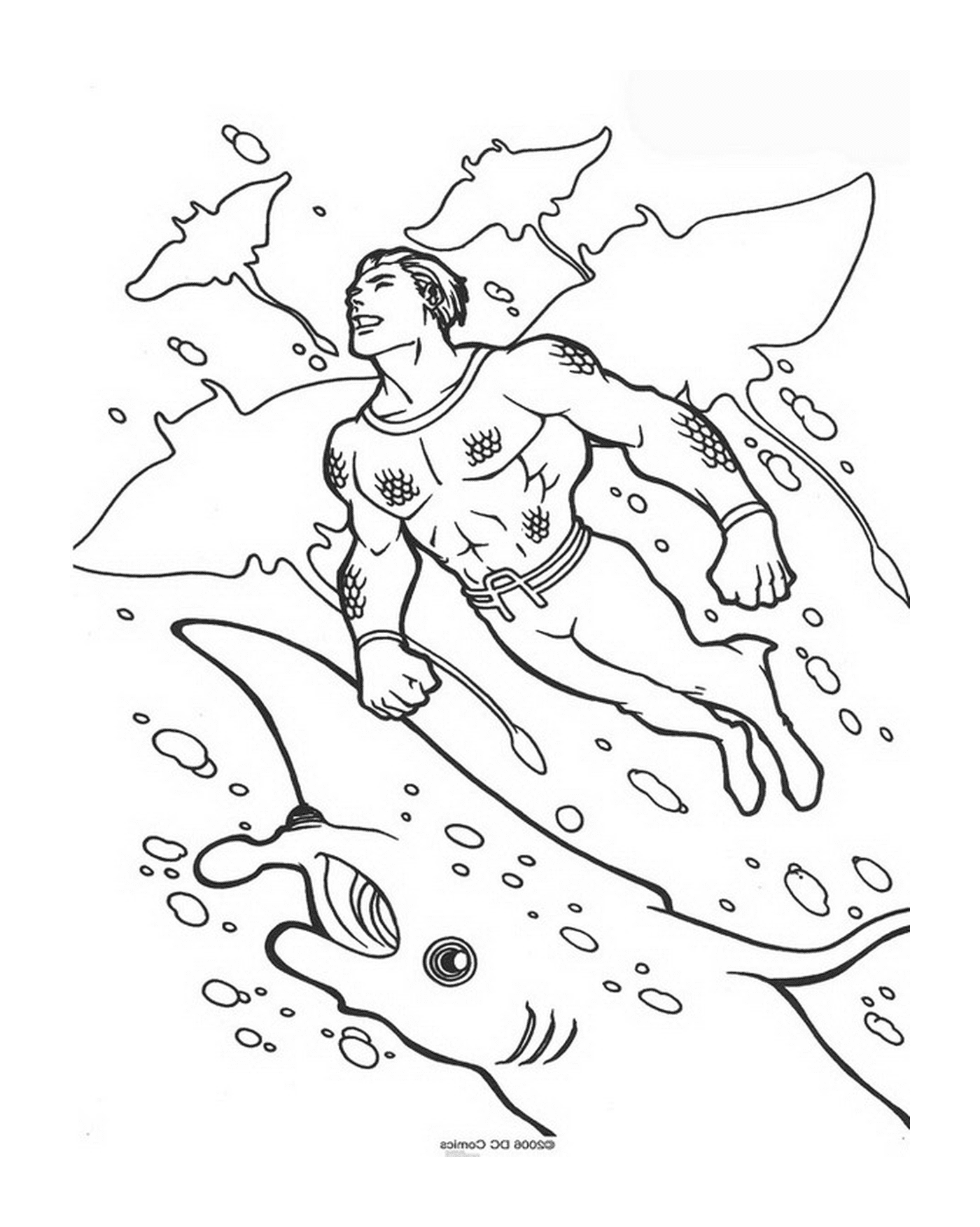  Um homem nadando no oceano 