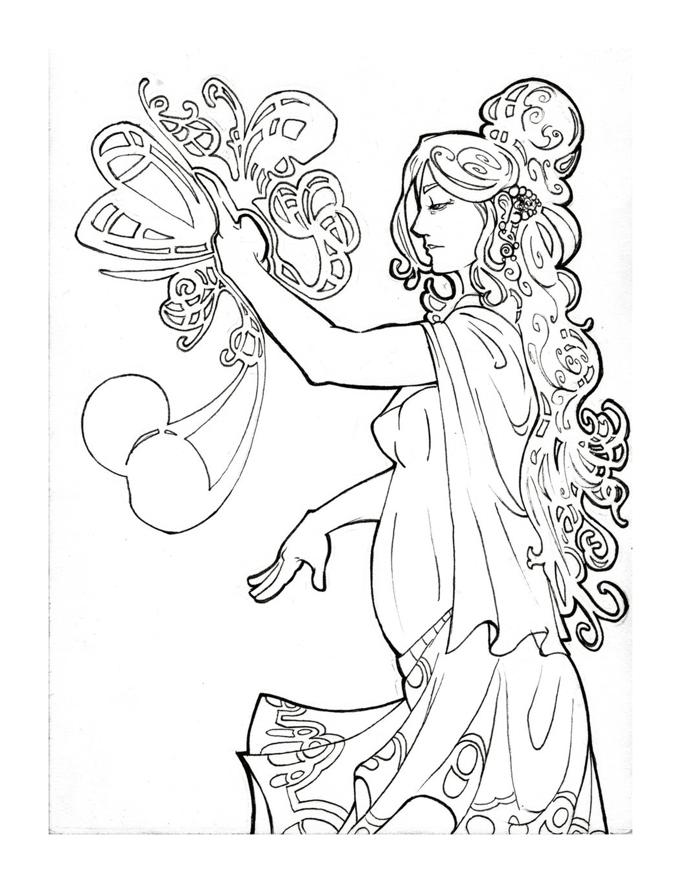  امرأة تحمل مزهرية 