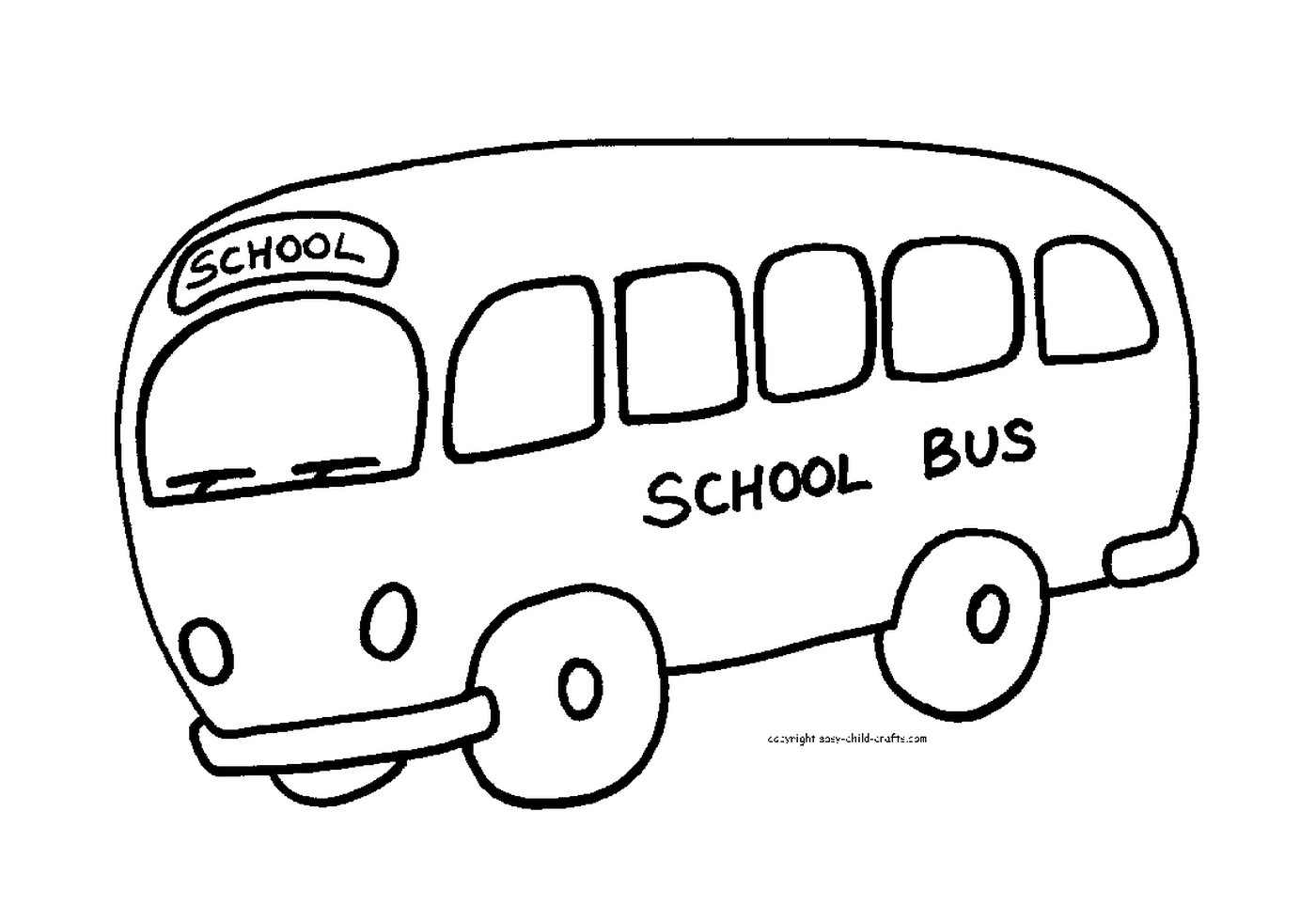  Um ônibus escolar pronto para receber os alunos 
