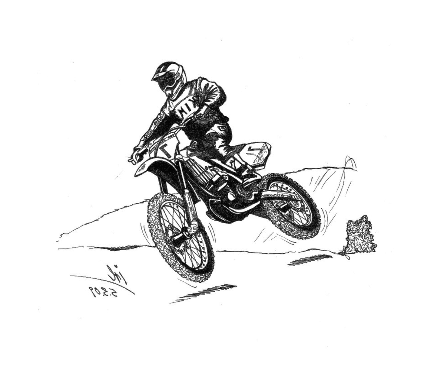  Homens na cruz da motocicleta em uma colina 