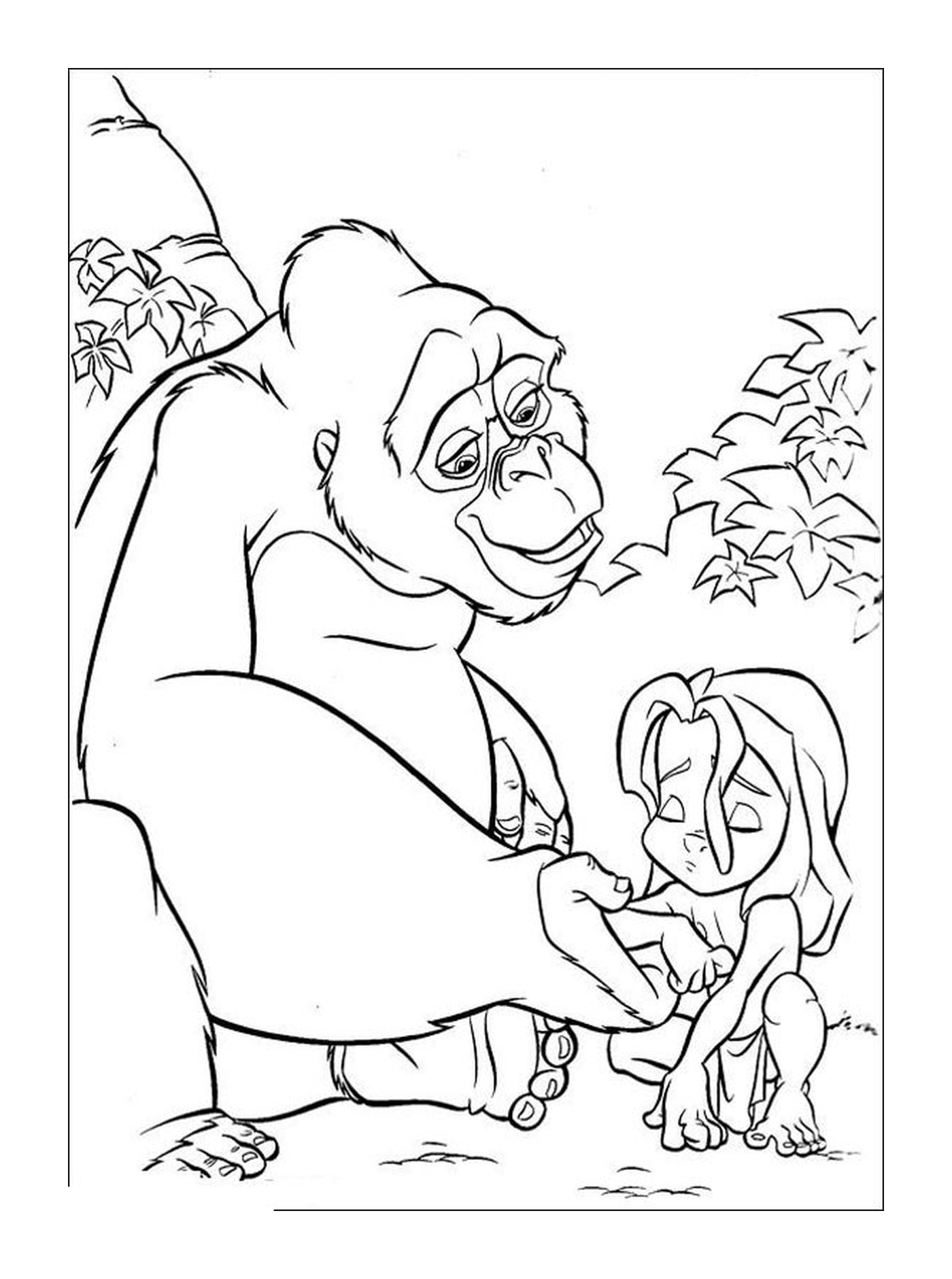  大猩猩抱着一个女孩在她的怀里 