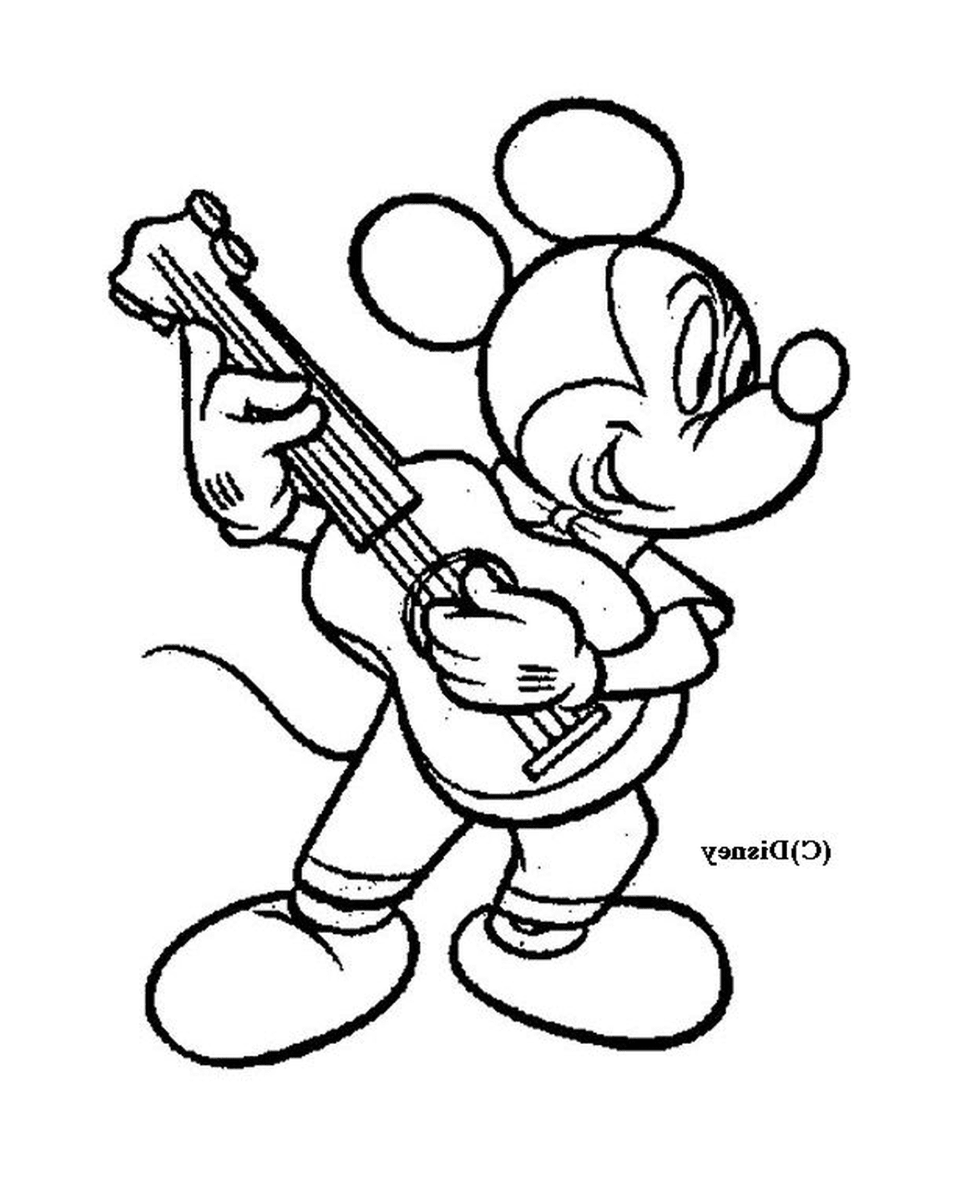  मिकी माउस गिटार बजा रहा है 